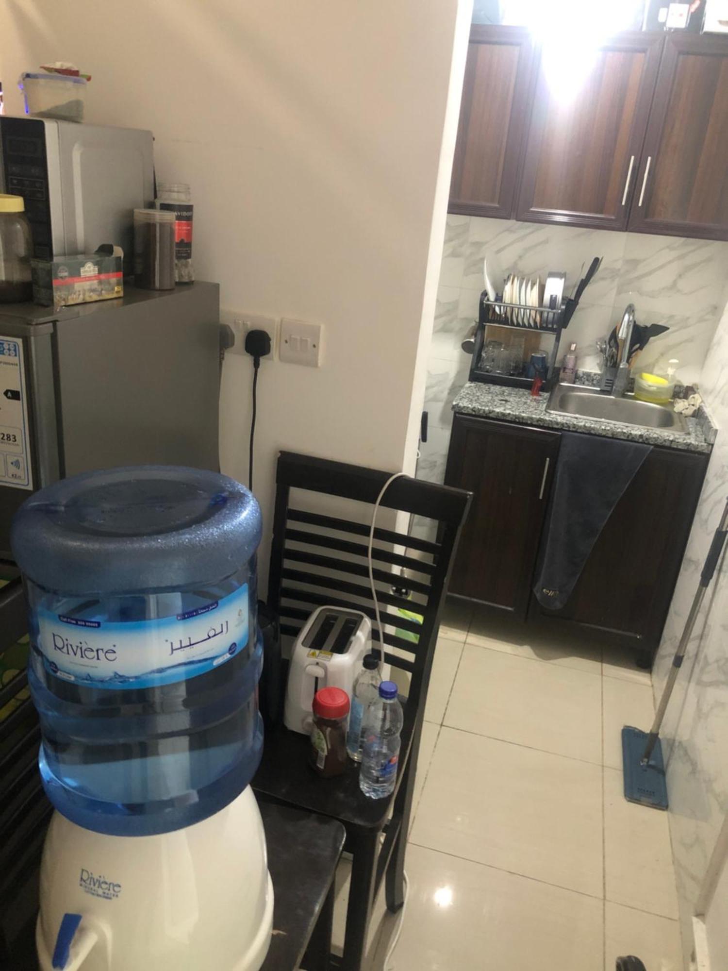 13 Guest house